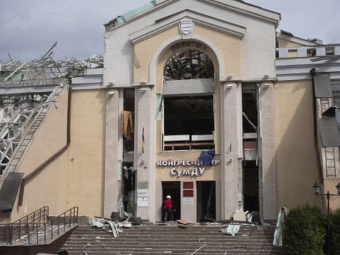 Ukraine: au moins 34 morts dans une frappe russe sur Soumy