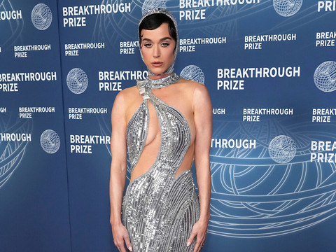 Katy Perry dans l'espace en vedette d'un vol 100% féminin