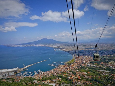 Italie: quatre morts dans la chute d'une cabine de téléphérique