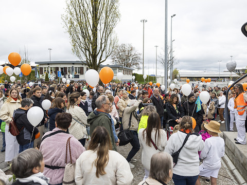 Marche blanche à Bulle après le féminicide d'Epagny (FR)