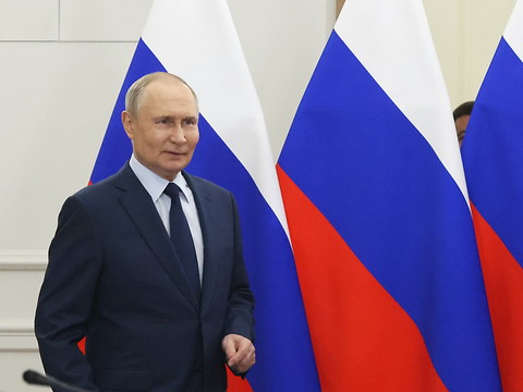 Poutine ordonne un cessez-le-feu en Ukraine à l'occasion de Pâques