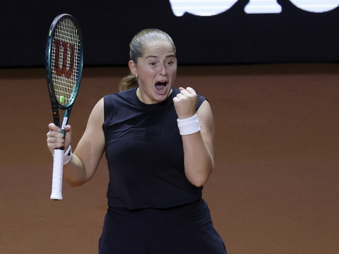 Jelena Ostapenko déclasse la no 1 mondiale