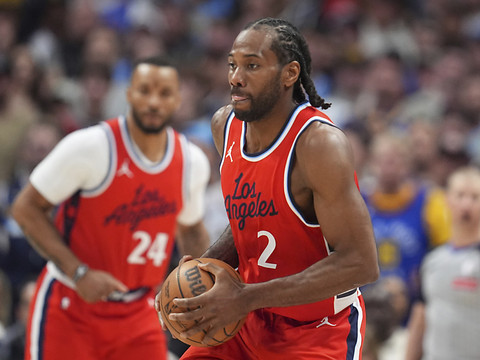 Les Clippers et Detroit égalisent