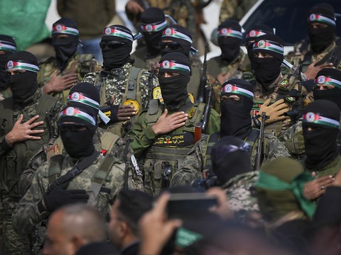 Le Hamas prêt à un accord sur les otages et une longue trêve