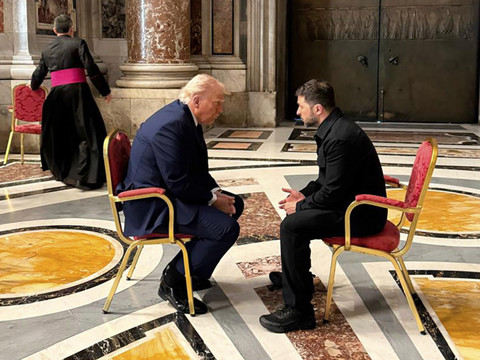 Trump doute de la volonté de Poutine, qui se dit prêt à négocier