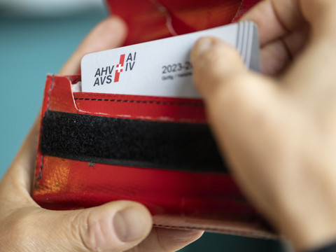 Résultats positifs en 2024 pour l'AVS, l'AI et les APG