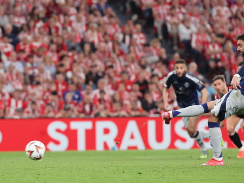 Manchester United et Tottenham proches de la finale