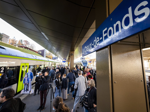 Nouveau jalon pour la ligne directe Neuchâtel-La Chaux-de-Fonds