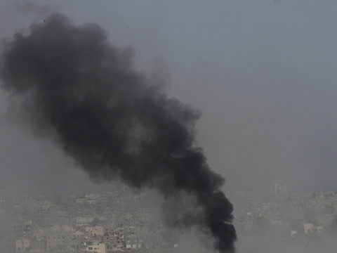 Gaza: Israël rappelle des milliers de réservistes, selon des médias