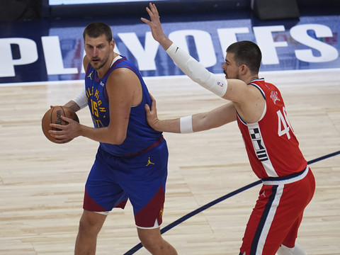 Denver écrase les Clippers lors du match 7