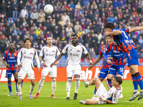 Super League: Bâle écrase Servette 5-1 dans le choc au sommet