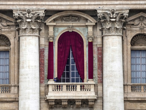 Les 133 cardinaux électeurs sont arrivés à Rome pour le conclave