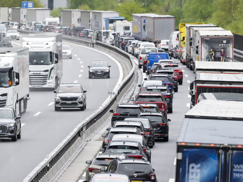 Le National veut agir pour réduire les embouteillages au Gothard