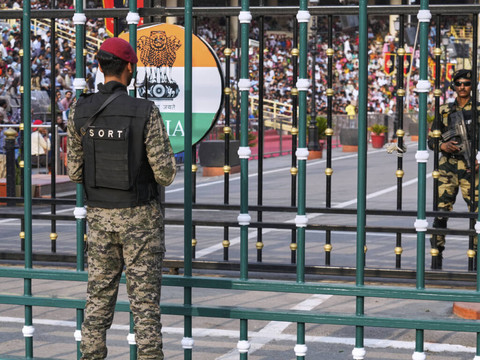 L'Inde a mené des frappes aériennes dans trois régions du Pakistan
