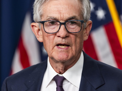 La Fed laisse ses taux inchangés devant 