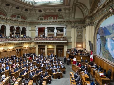 Les enfants à la découverte des coulisses du Parlement
