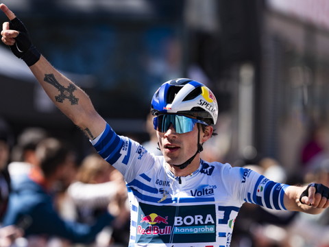 Un duel Roglic-Ayuso, Voisard seul Suisse en lice