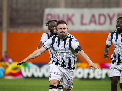 Bâle fonce vers le titre grâce à un immense Shaqiri