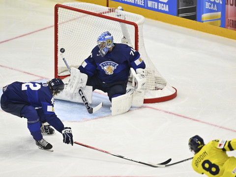 Championnat du monde: la Suède poursuit sur sa lancée