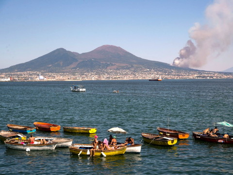 Séisme de magnitude 4,4 près de Naples: plus de peur que de mal