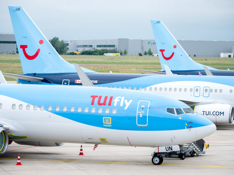 TUI pâtit de fêtes de Pâques tardives, mais confirme ses objectifs