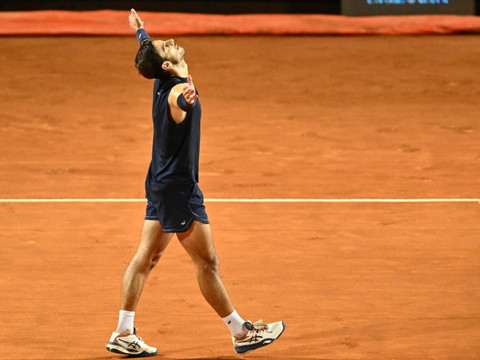 Musetti écoeure Zverev en quarts