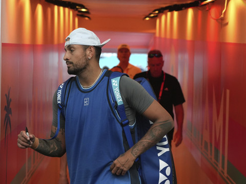 Kyrgios en double, première apparition à Paris depuis 2017