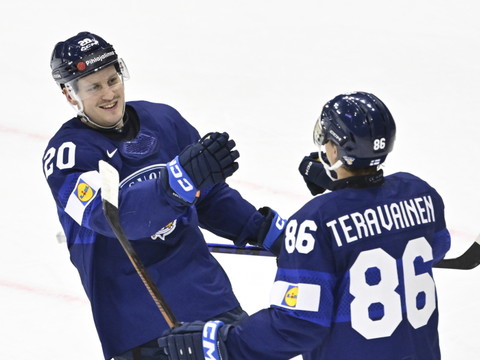 Le réveil des Finlandais, qui écrasent la Slovénie 9-1