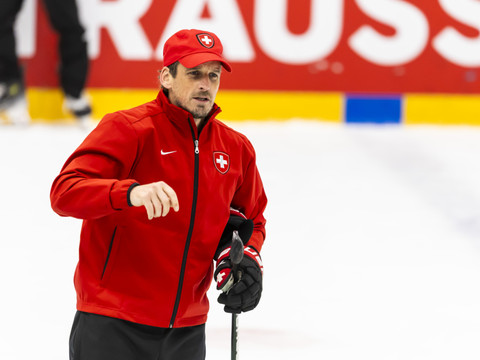 Quatre à la suite pour Andrighetto, Hischier se blesse