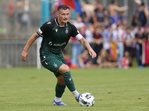 Amende et travaux d'intérêt général pour Taulant Xhaka