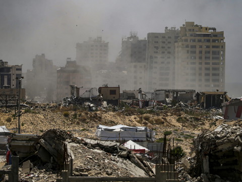 Gaza: 100 morts dans de forts bombardements israéliens