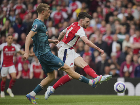 Le jeune Dean Huijsen pour 5 ans au Real Madrid
