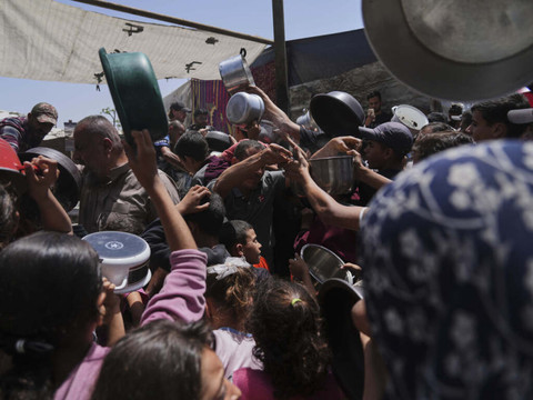Gaza: Israël intensifie ses attaques, 44 morts