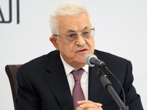 Abbas discutera à Beyrouth des armes dans les camps palestiniens