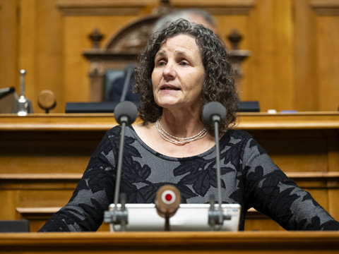 Le Conseil fédéral favorable à une aide aux médias en ligne