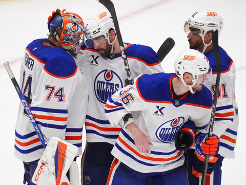 Les Stars perdent l'avantage de la glace face aux Oilers