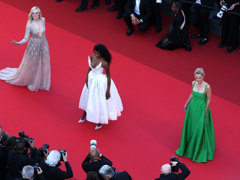 L'électricité revenue à Cannes, peu avant la clôture du Festival