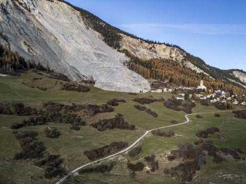 La Suisse veut surveiller les mouvements de terrain par satellite