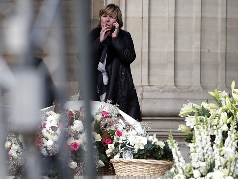 Ouverture du procès de la reine de la presse people à Paris