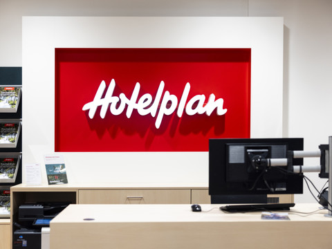 La Comco se penche sur la reprise d'Hotelplan par DERTOUR