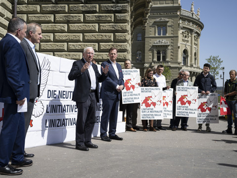 Pas de soutien en commission pour l'initiative sur la neutralité