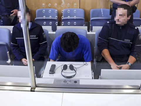 Allemagne: mea culpa d'un Syrien accusé d'une attaque djihadiste
