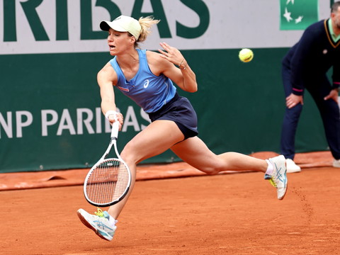 Golubic s'incline lourdement au 2e tour à Paris