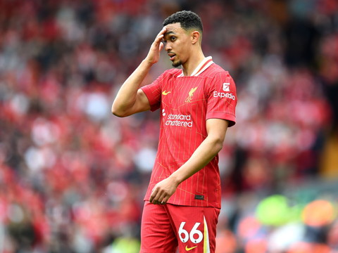 Trent Alexander-Arnold signe au Real Madrid