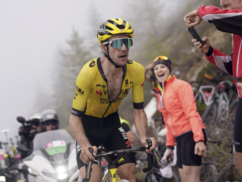 Simon Yates en rose, Chris Harper remporte la 20e étape
