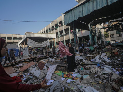 Le Hamas se dit prêt à libérer 10 otages vivants