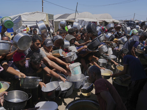 Gaza: la Croix-Rouge confirme 27 morts dans des tirs israéliens