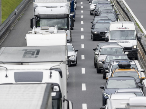 20 km de bouchons au portail nord du Gothard en direction du sud
