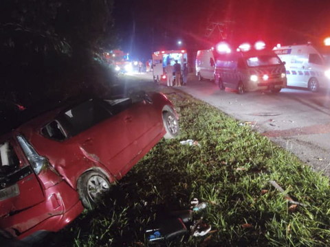 Au moins 15 morts dans un accident de bus en Malaisie