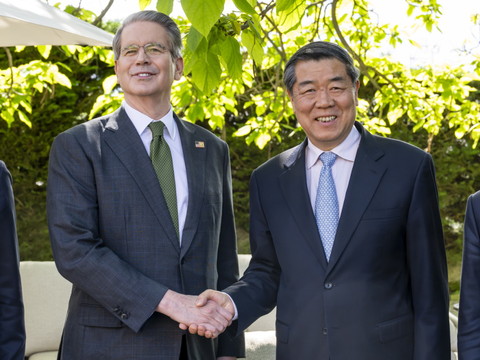 Guerre commerciale: discussions à Londres entre Pékin et Washington